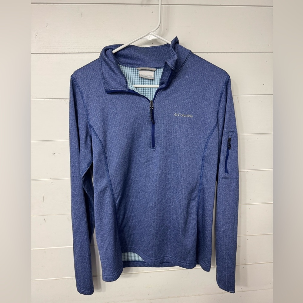 Columbia Blue Checkered Pullover